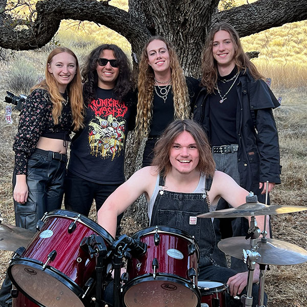artemis-bop-band Artemis Bop full band